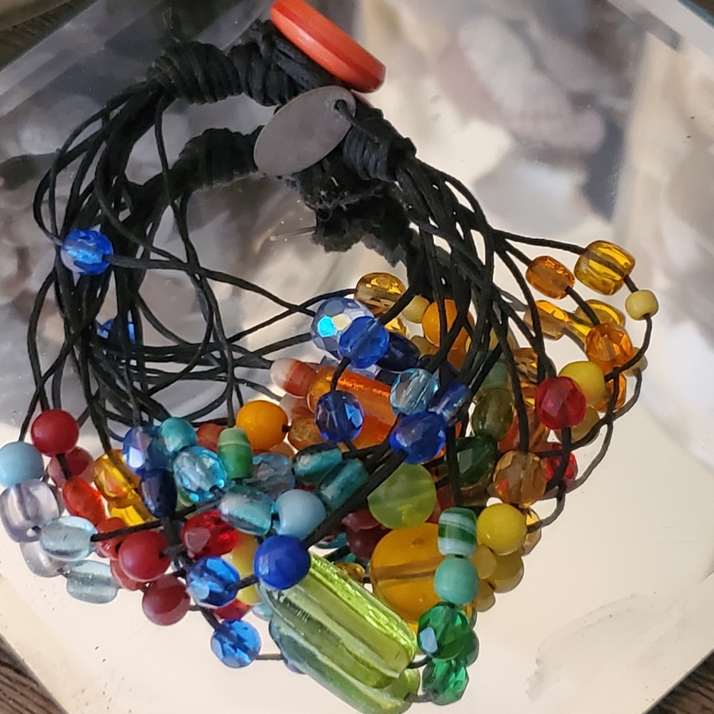 NWOT Falsi Gioieli Handmade Bead Bracelet